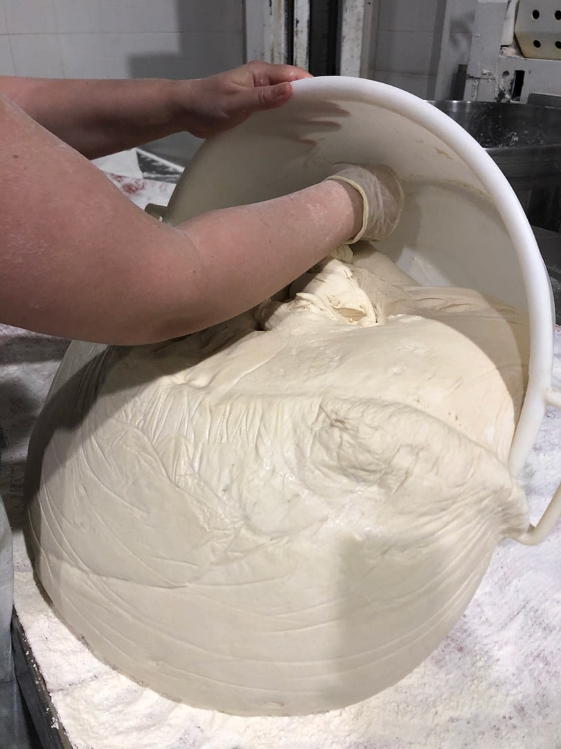 Proceso de elaboración de pan pita tradicional